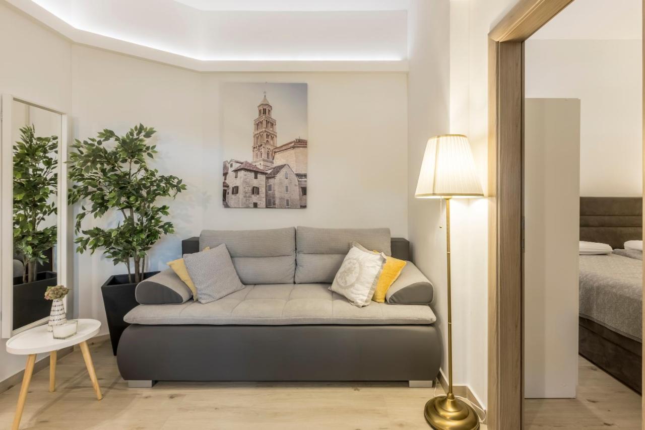 Palomia A Appartement Split Buitenkant foto