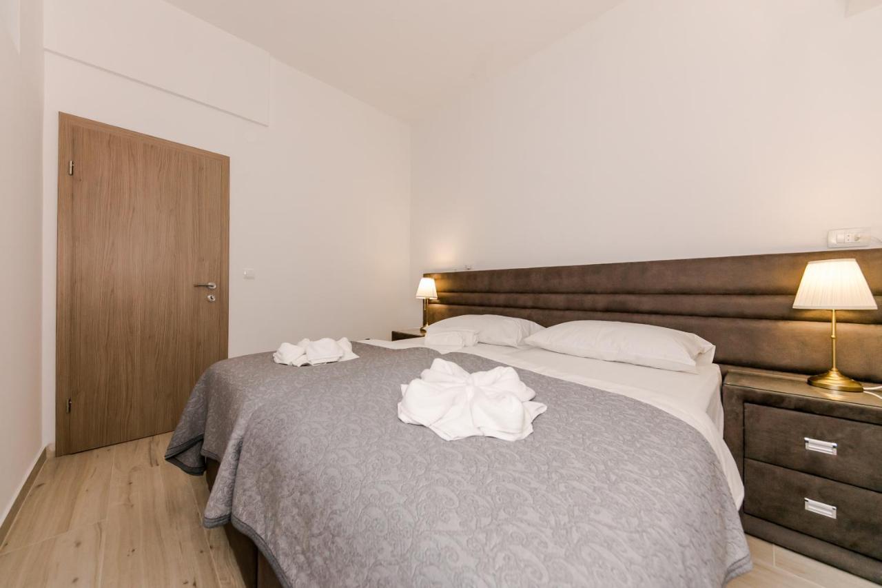 Palomia A Appartement Split Buitenkant foto